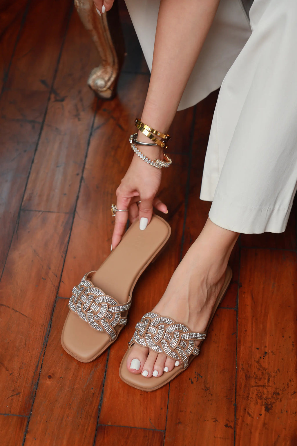 Nora Flats Nude  By Sassy