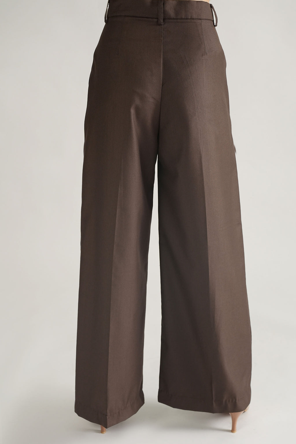FLOE TAILLORED WIDE LEG  PANTS BROWN  (Ship in 7 Days)