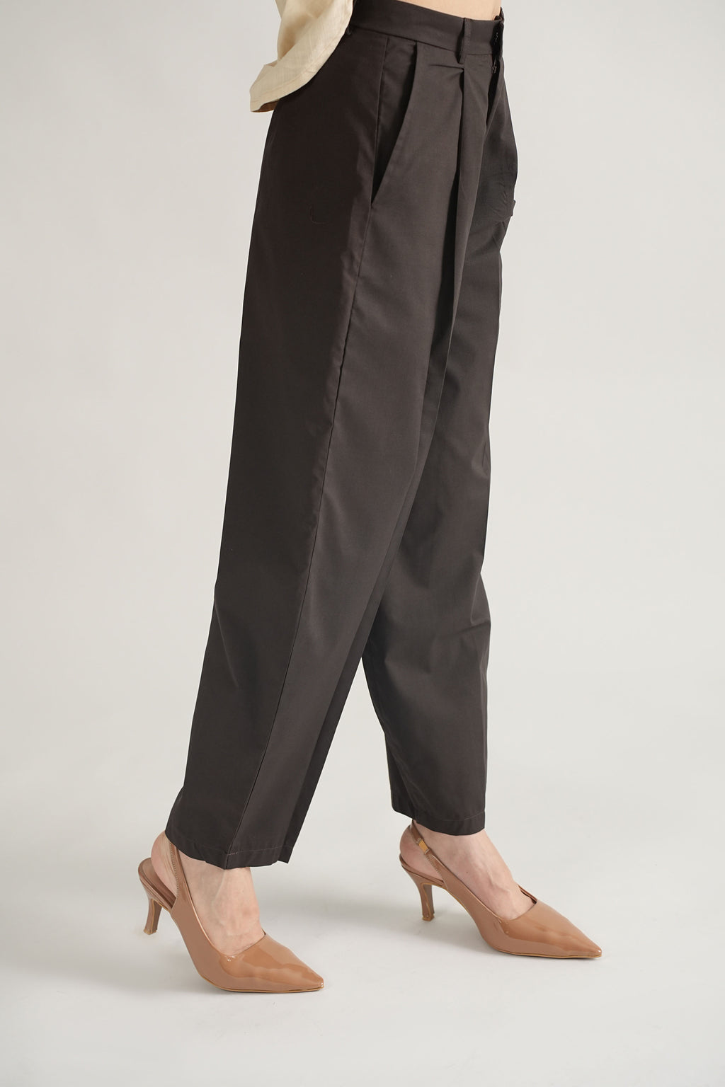 ARC BARREL TAILORED PANTS CHOCOLATE BROWN  (Ship in 7 Days)