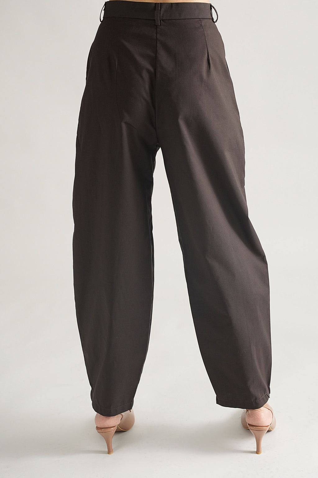 ARC BARREL TAILORED PANTS CHOCOLATE BROWN  (Ship in 7 Days)